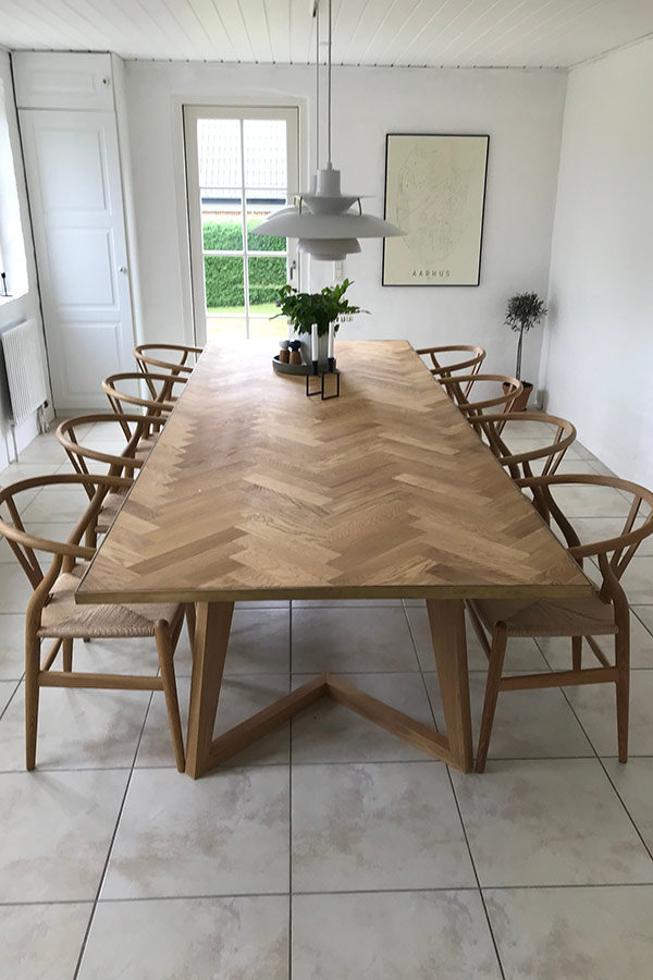 Silleben Spisebord i træ – Østerby Træ Silleben Spisebord i træ – Østerby Træ