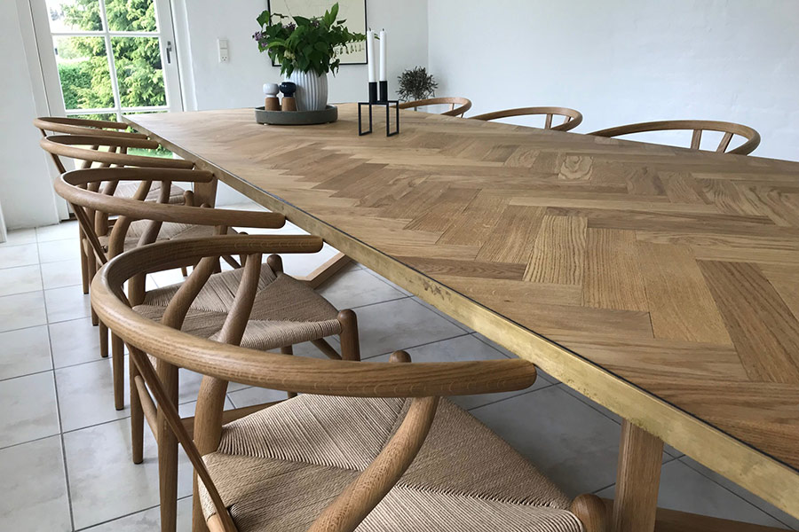 Silleben Spisebord i træ specialmål – Østerby Træ